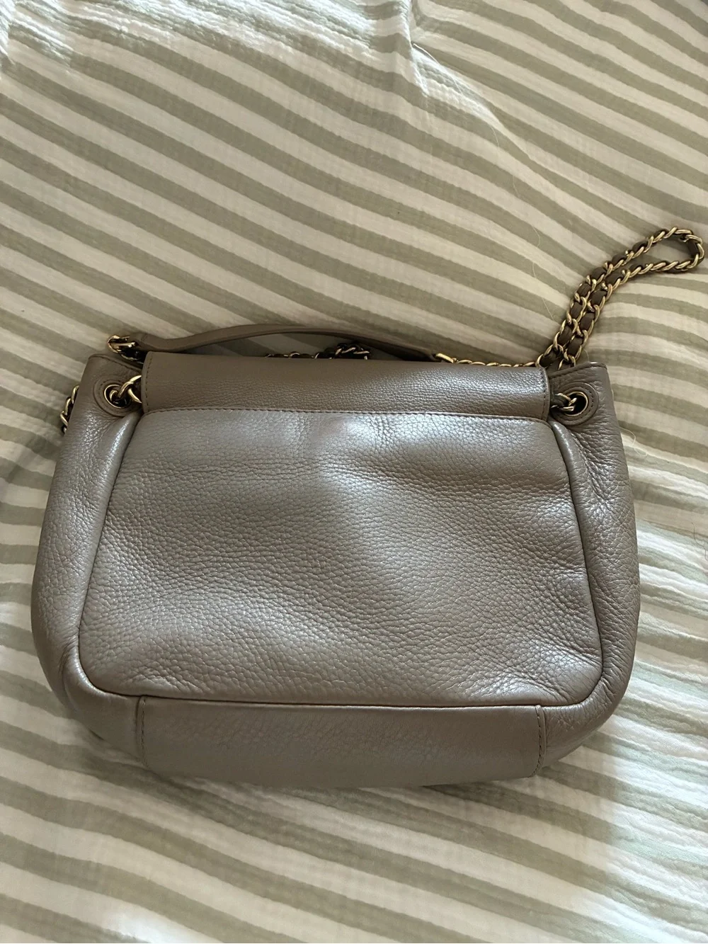 Tory Burch Pebbled Leather Crossbody in Taupe with Gold Chain